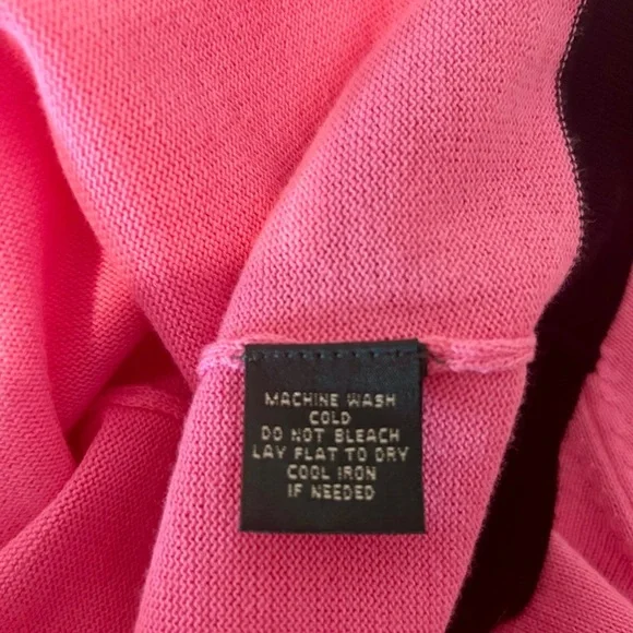 💗Lauren Ralph Lauren Vintage Hot Pink and Black Short Sleeved Sweater Size M💖 - Picture 8 of 8